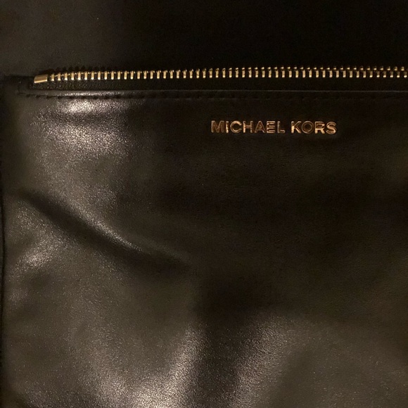 Cute everyday bag. - Picture 3 of 4